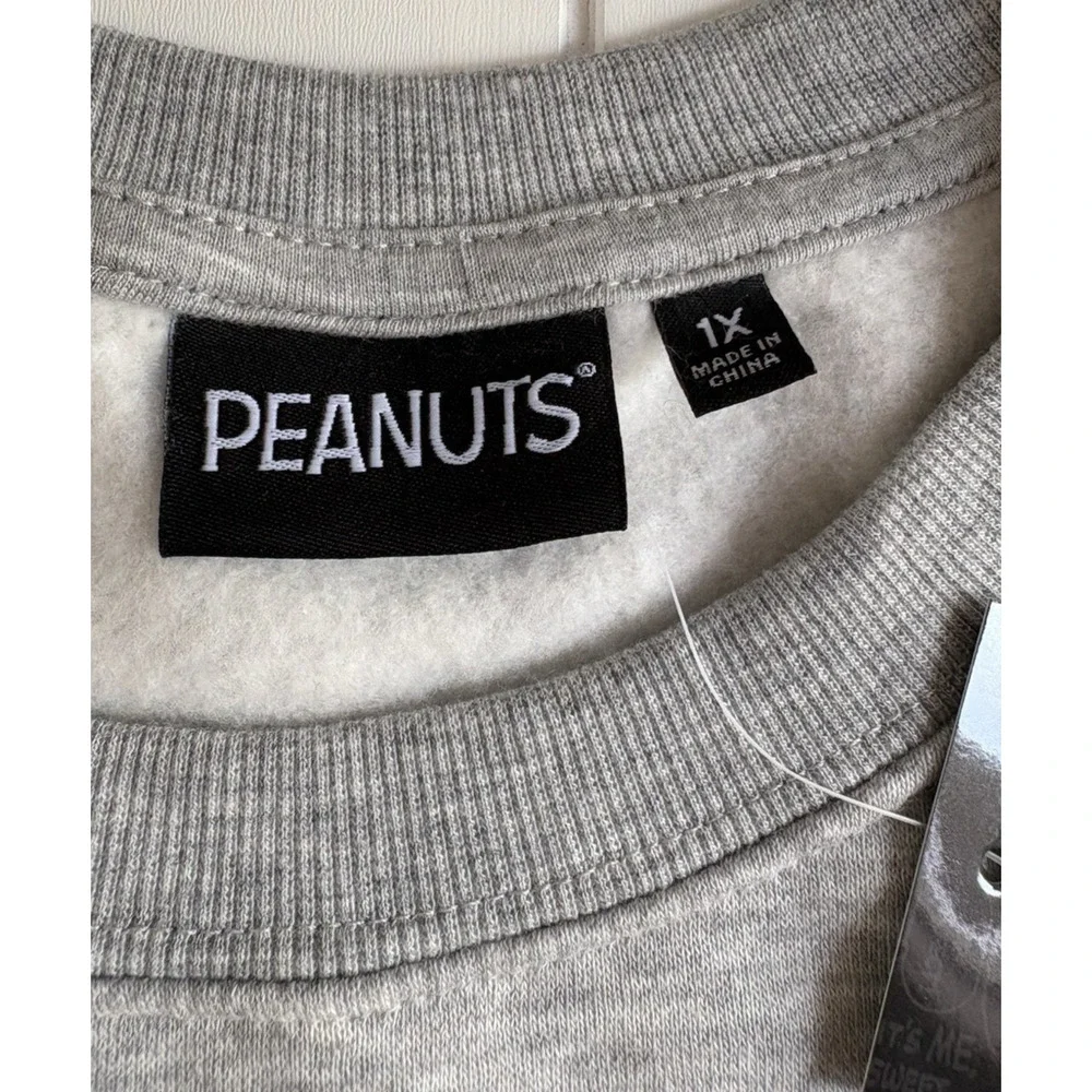 NWT Peanuts Charlie Brown Snoopy Gray Graphic Crewneck Sweatshirt Plus Size 1X - Picture 3 of 9